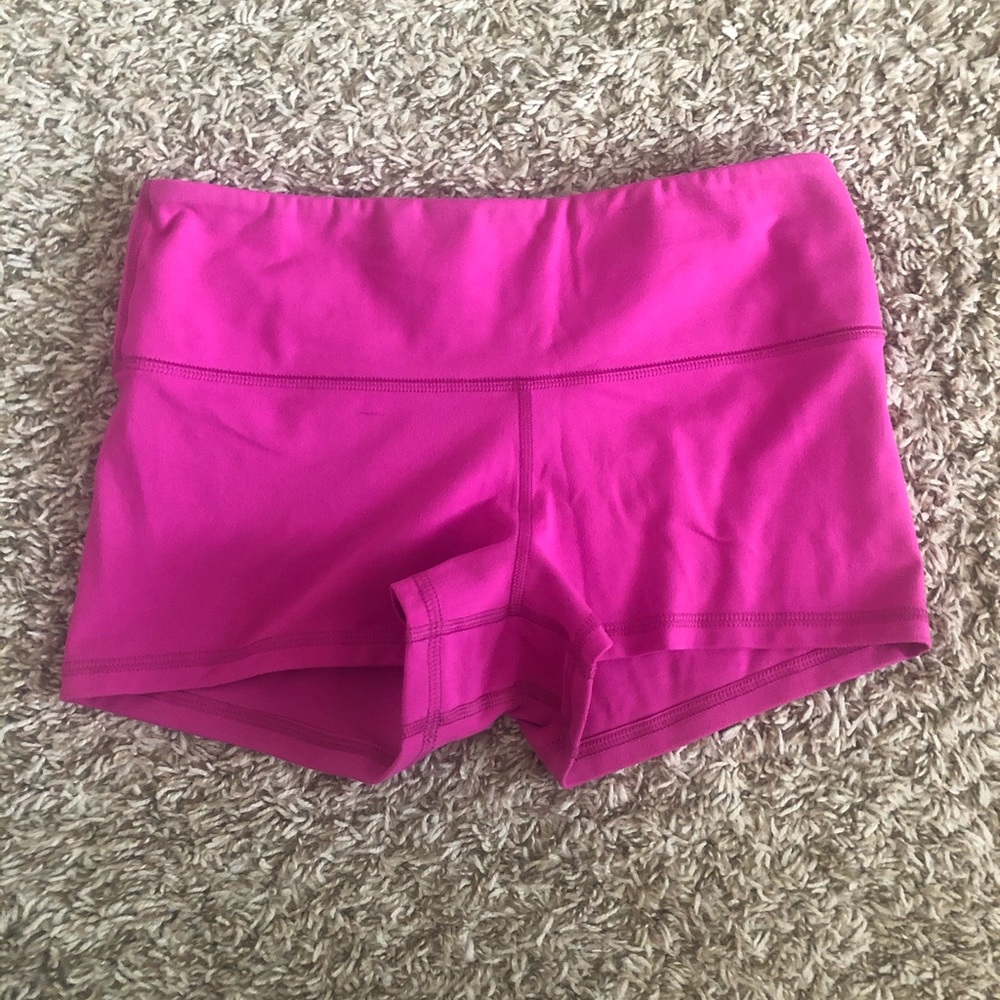 EUC Fleo Shorts - Rose Violet HRO - Medium